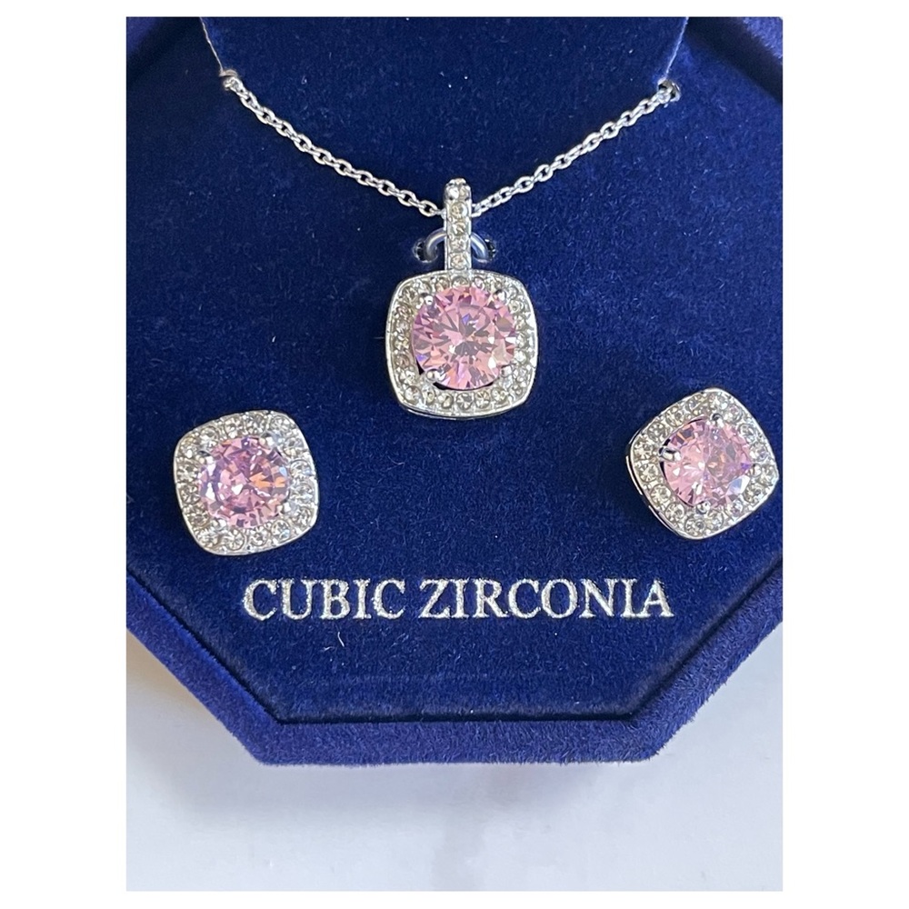 Macys Fine Silver Plate Cubic Zirconia Necklace and Stud Earring Set 18”+3” Ext - Picture 9 of 11